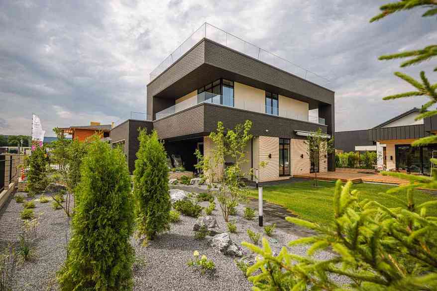 Каменный дом по проекту  «Агат»